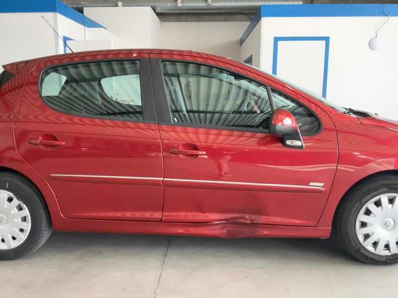 Peugeot 207 1.6 HDi 99G — zdjęcie 7