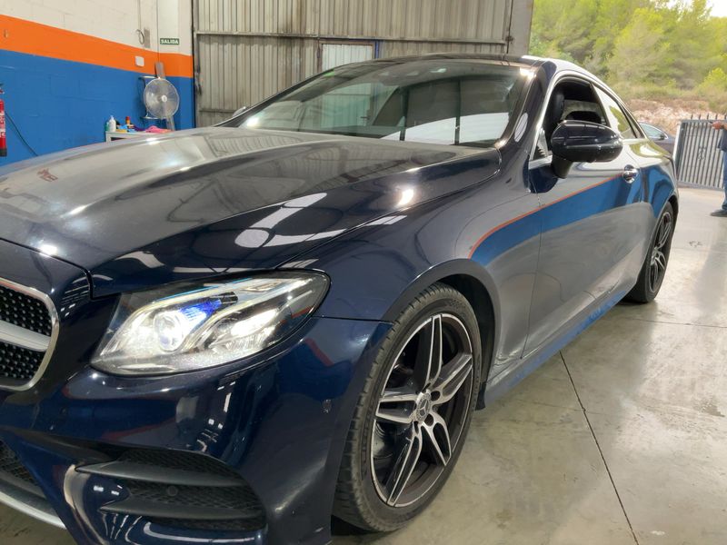 Mercedes-Benz E-Klasse E 220 d AMG Line — zdjęcie 2