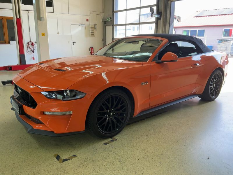 Ford Mustang 5.0 Ti-VCT V8 GT Convertible — zdjęcie 1