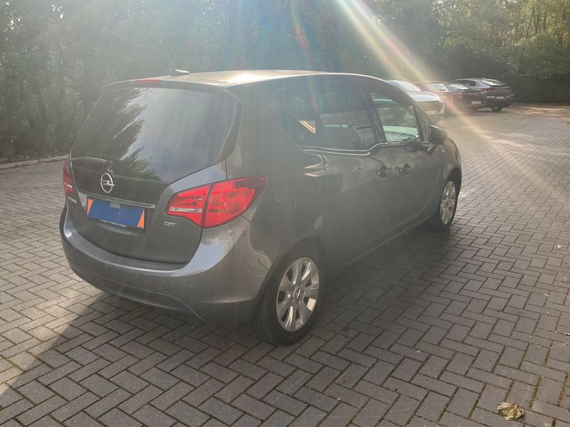 Opel Meriva 1.6 CDTI Cosmo — zdjęcie 2