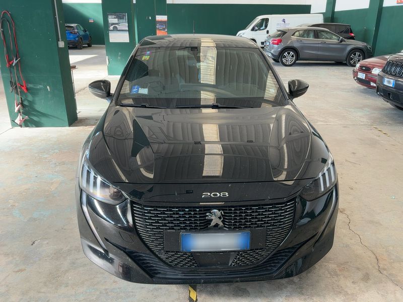 Peugeot 208 1.2 PureTech GT Line — zdjęcie 9