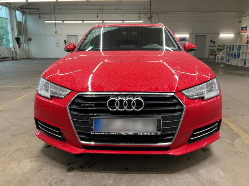 Audi A4 2.0 TDI Sport — zdjęcie 9
