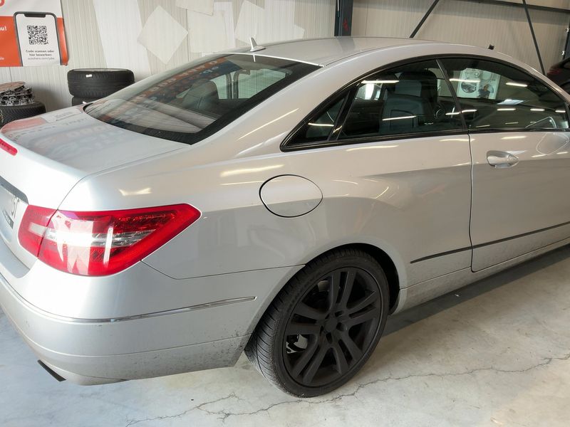 Mercedes-Benz E-Klasse E 350 CDI BlueEfficiency Avantgarde — zdjęcie 6