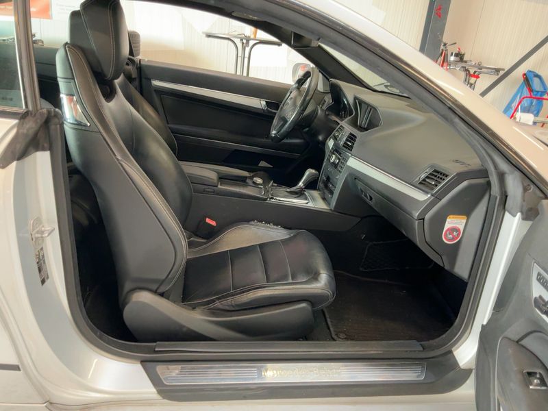 Mercedes-Benz E-Klasse E 350 CDI BlueEfficiency Avantgarde — zdjęcie 11