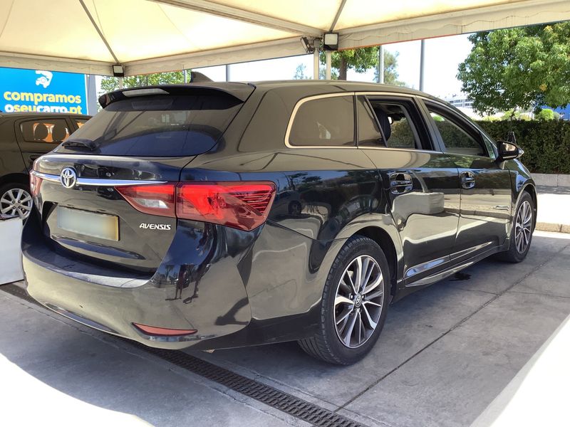 Toyota Avensis 2.0 D-4D Edition-S — zdjęcie 6