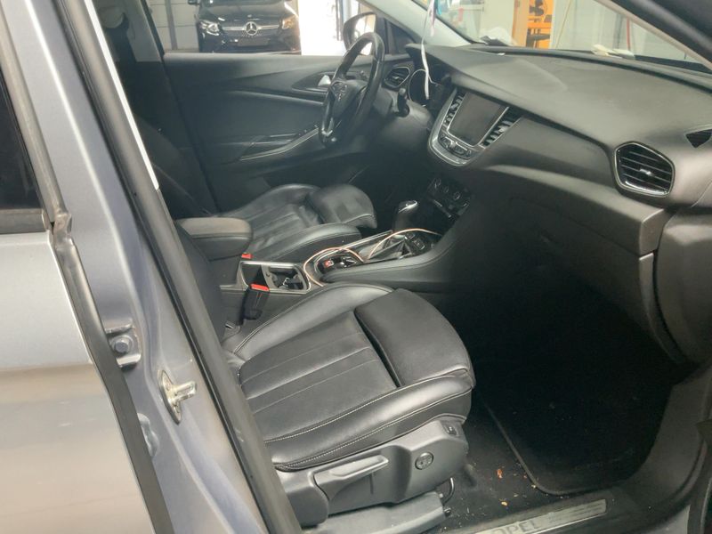 Opel Grandland X 1.2 Turbo Business INNOVATION — zdjęcie 11