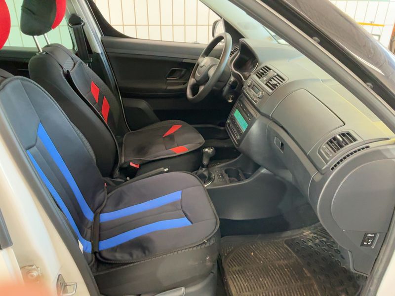 Skoda Roomster 1.2 TSI Ambition Plus Edition — zdjęcie 11