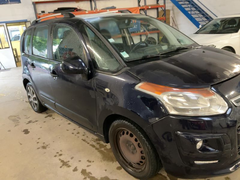 Citroen C3 Picasso 1.6 HDi Confort — zdjęcie 8