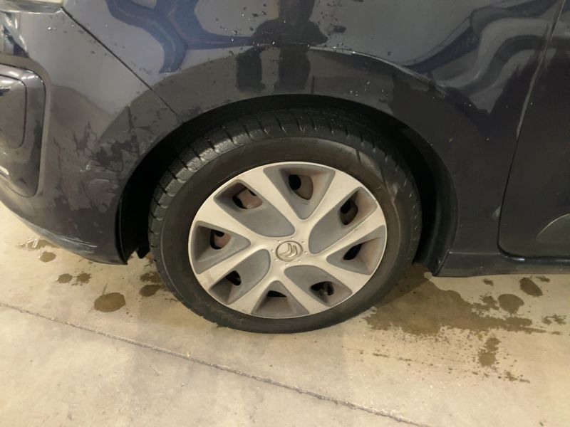 Citroen C3 Picasso 1.6 HDi Confort — zdjęcie 17