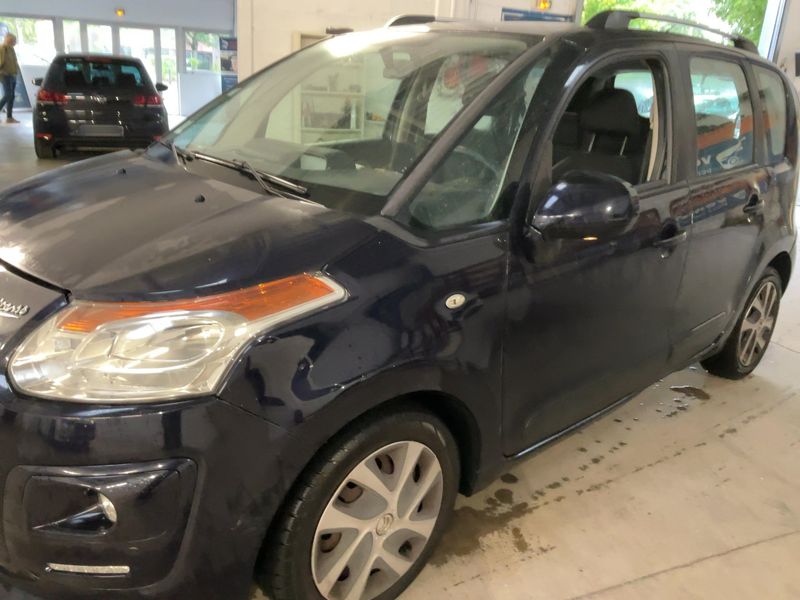 Citroen C3 Picasso 1.6 HDi Confort — zdjęcie 2