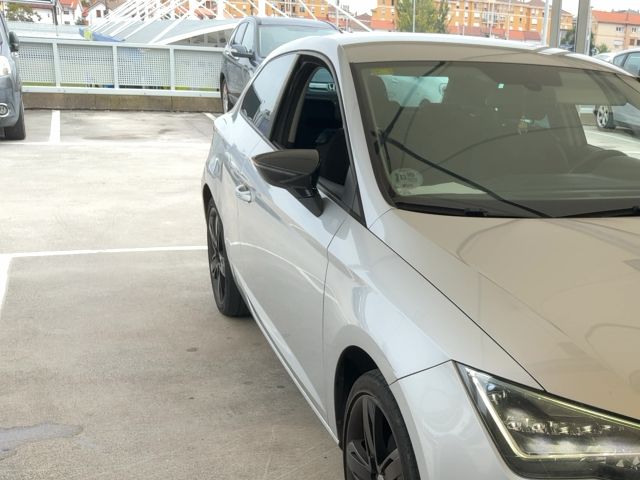 Seat Leon 2.0 TDI Style — zdjęcie 8