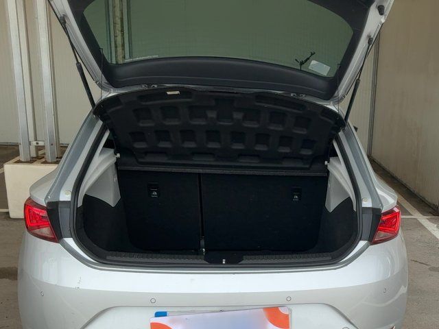 Seat Leon 2.0 TDI Style — zdjęcie 10