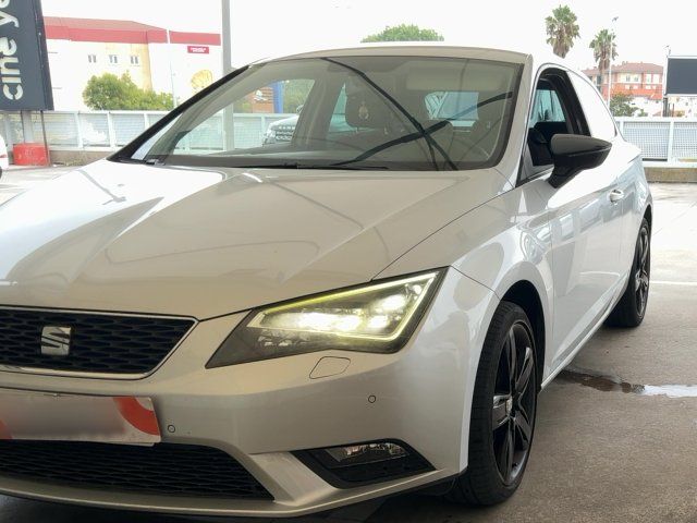 Seat Leon 2.0 TDI Style — zdjęcie 2