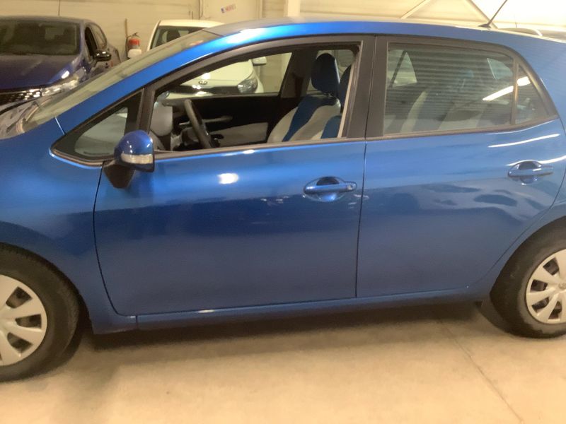 Toyota Auris 1.4 Turbodiesel Active — zdjęcie 4