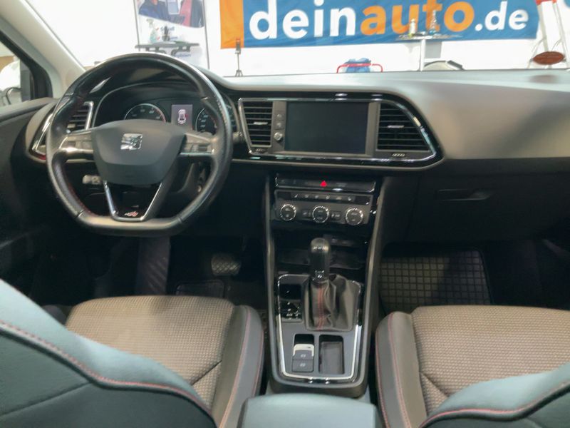 Seat Leon 2.0 TSI FR — zdjęcie 12