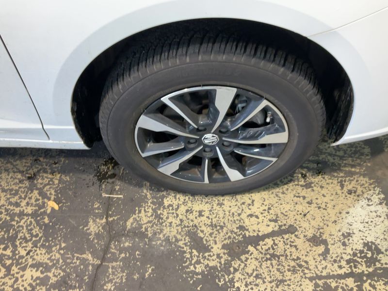 MG 5 electric drive 115 kW Comfort — zdjęcie 20
