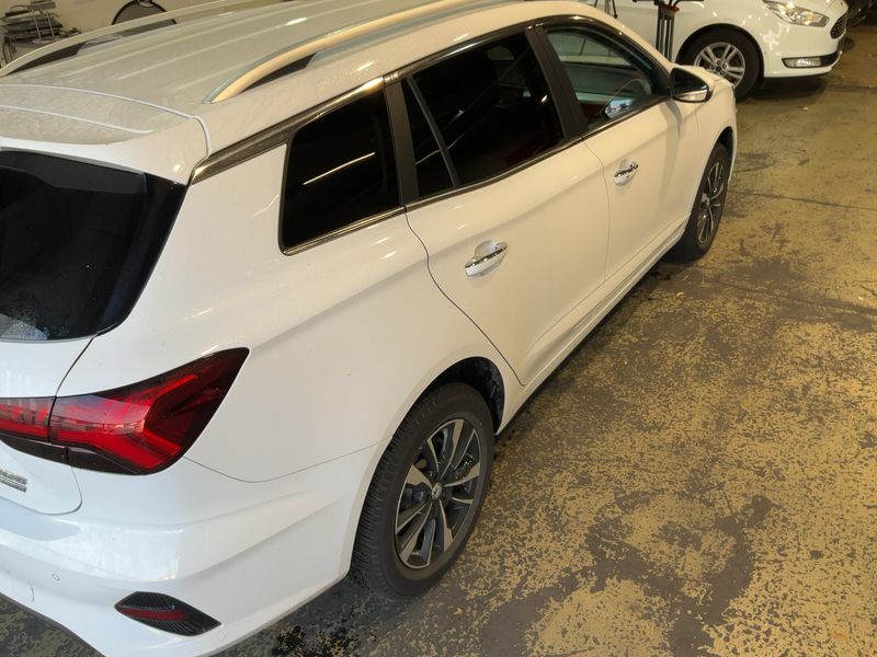 MG 5 electric drive 115 kW Comfort — zdjęcie 6