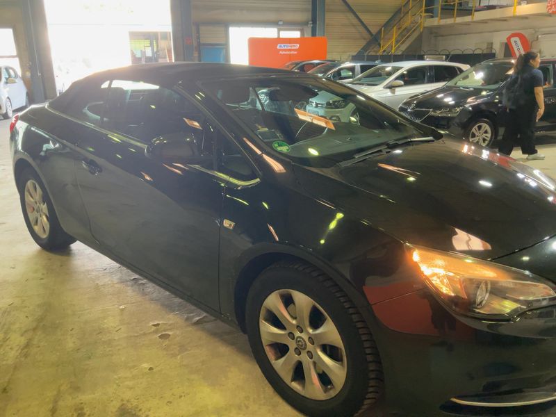 Opel Cascada 2.0 CDTI Edition ecoFlex — zdjęcie 8
