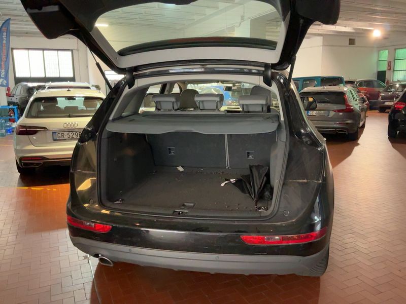 Audi Q5 2.0 TDI quattro — zdjęcie 10