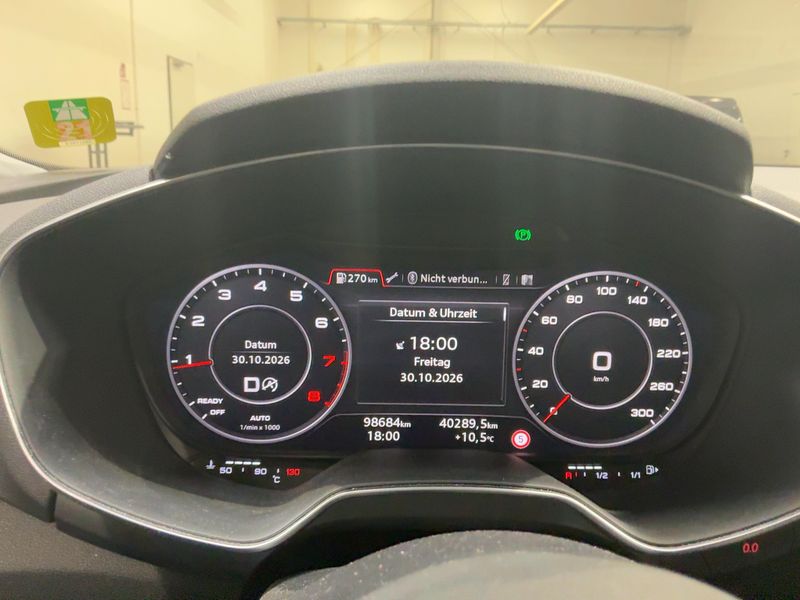 Audi TT 2.0 TFSI quattro Coupe — zdjęcie 13