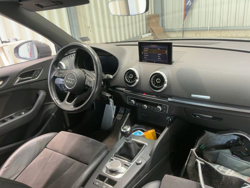 Audi A3 1.5 TFSI ACT design — zdjęcie 12