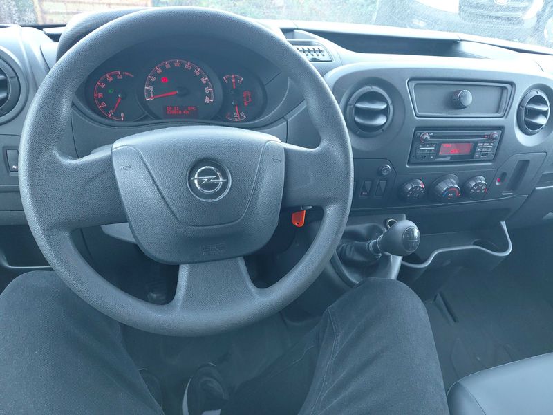 Opel Movano 2.3 CDTI Kb L1H1 3,0t Combi — zdjęcie 23
