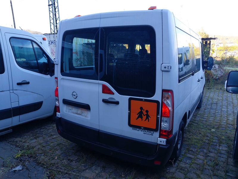 Opel Movano 2.3 CDTI Kb L1H1 3,0t Combi — zdjęcie 5