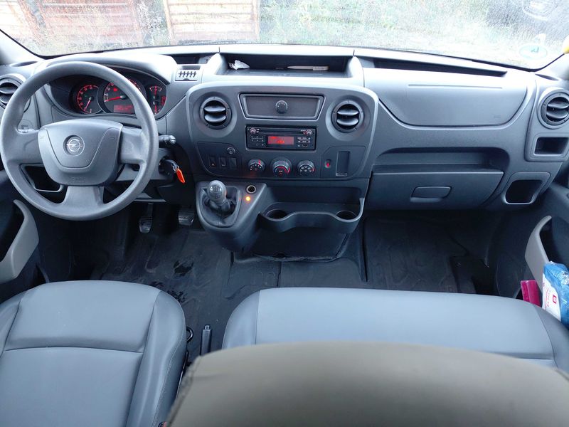 Opel Movano 2.3 CDTI Kb L1H1 3,0t Combi — zdjęcie 11