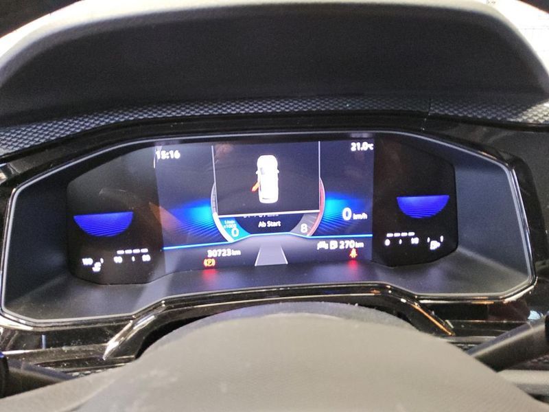 Volkswagen Polo 1.0 Life — zdjęcie 11