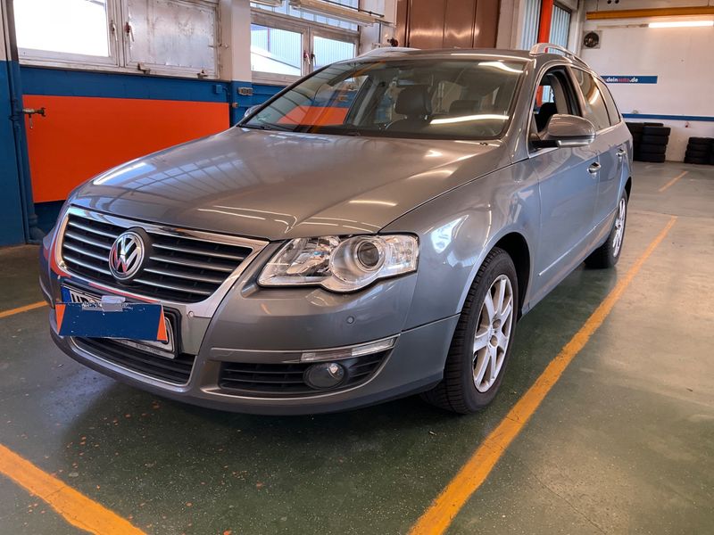 Volkswagen Passat 2.0 TDI Highline — zdjęcie 1