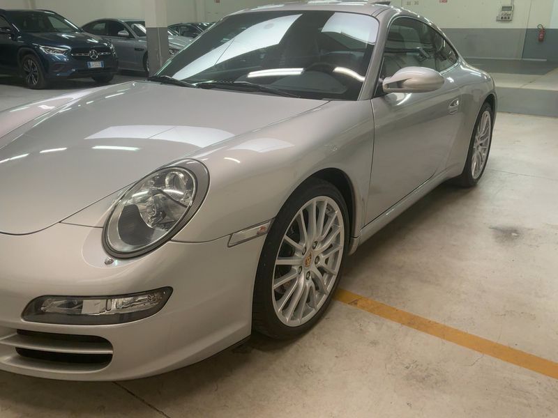 Porsche 911 997 Carrera — zdjęcie 2