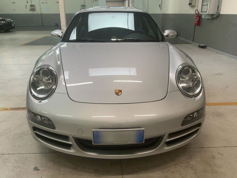 Porsche 911 997 Carrera — zdjęcie 9