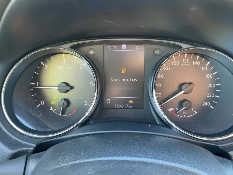 Nissan X-Trail 1.6 dCi Tekna — zdjęcie 13