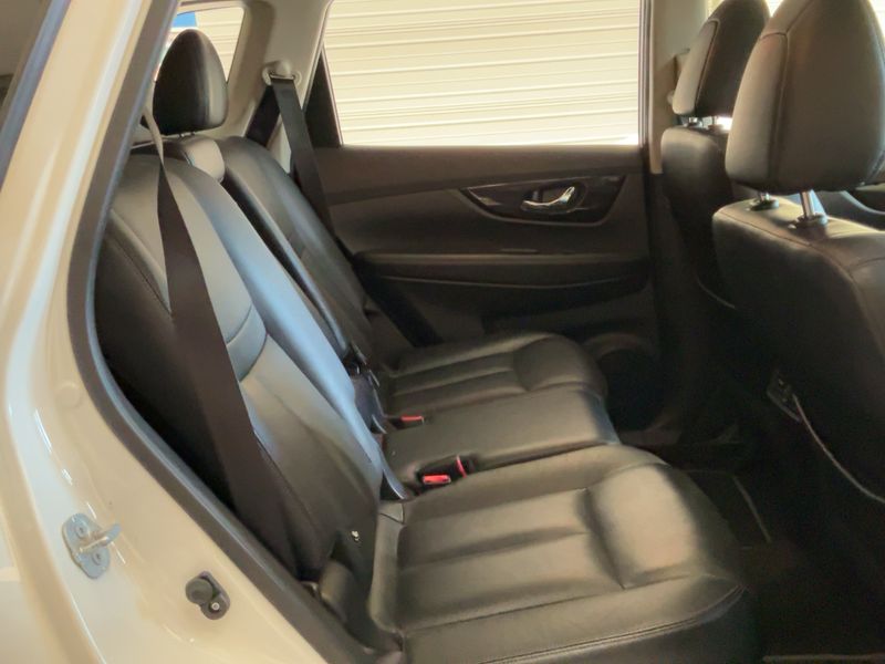 Nissan X-Trail 1.6 dCi Tekna — zdjęcie 14