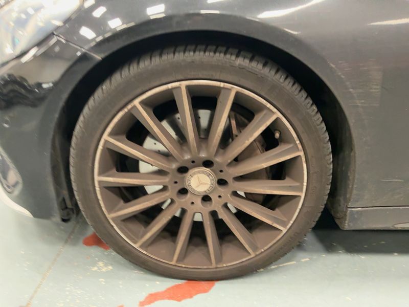 Mercedes-Benz C-Klasse C 250 d — zdjęcie 19