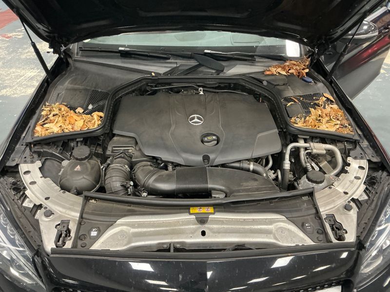 Mercedes-Benz C-Klasse C 250 d — zdjęcie 27