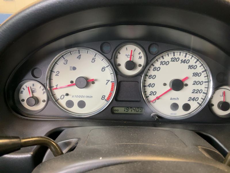 Mazda MX-5 1.6 Active — zdjęcie 4