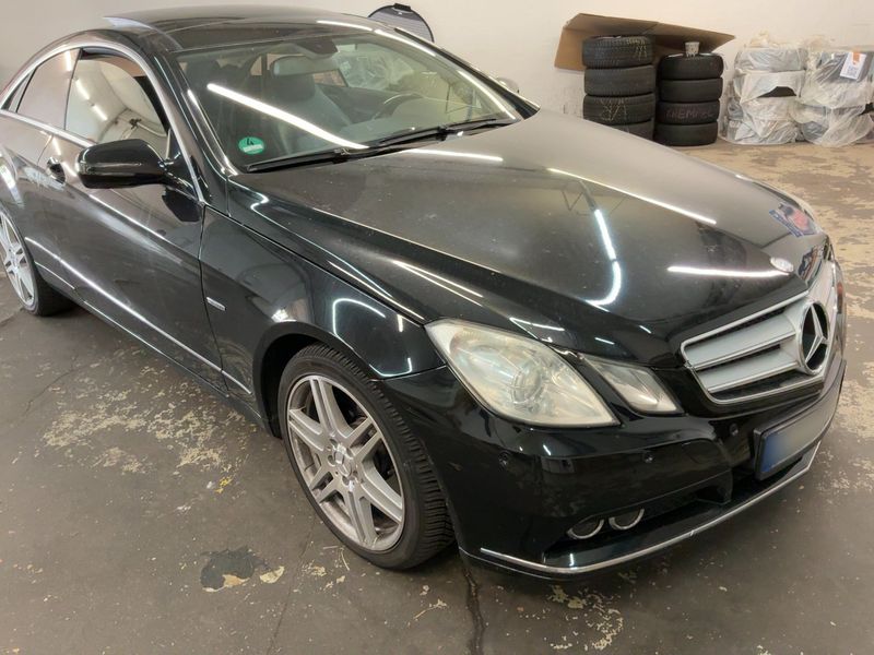 Mercedes-Benz E-Klasse E 350 CGI BlueEfficiency Elegance — zdjęcie 8