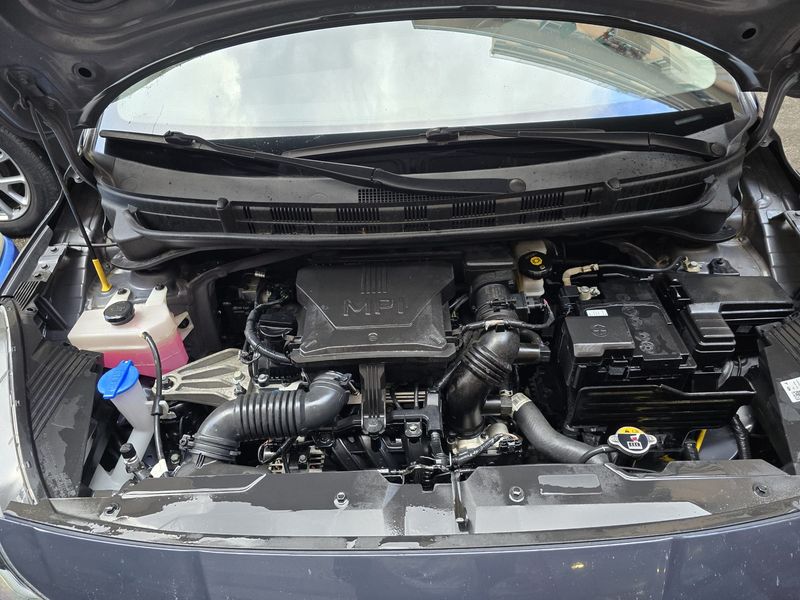 Hyundai i10 1.0 Connectline — zdjęcie 8