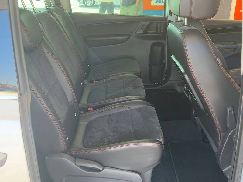 Seat Alhambra 2.0 TDI Xcellence Travel Edition — zdjęcie 14