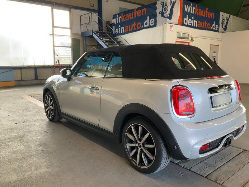 MINI Cabrio Cooper S — zdjęcie 3