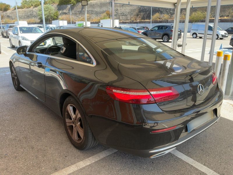 Mercedes-Benz E-Klasse E 220 d Avantgarde — zdjęcie 3