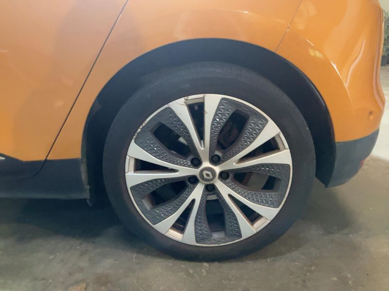 Renault Scenic 1.2 TCe Energy Edition One — zdjęcie 21