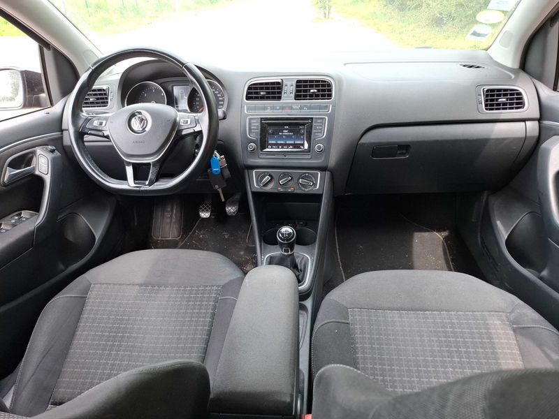 Volkswagen Polo 1.4 TDI Comfortline BlueMotion Tech — zdjęcie 11
