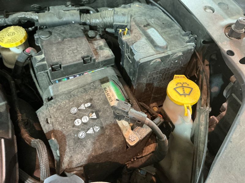 Jeep Compass 2.0 M-Jet Opening Edition 4WD — zdjęcie 35