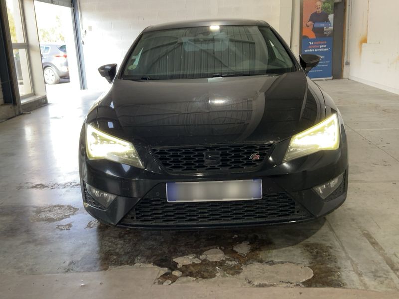 Seat Leon 2.0 TDI FR — zdjęcie 9