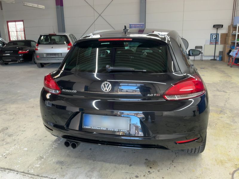 Volkswagen Scirocco 2.0 TSI — zdjęcie 5