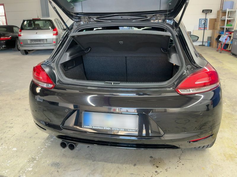 Volkswagen Scirocco 2.0 TSI — zdjęcie 10