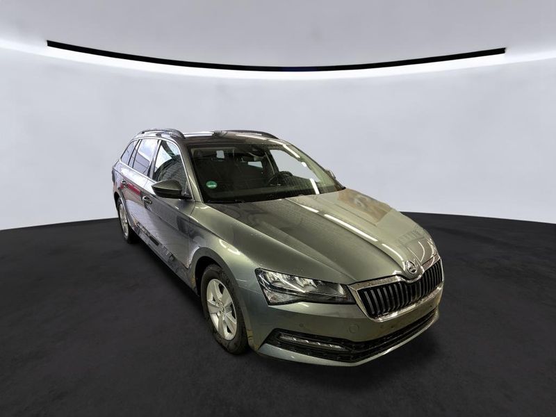 Skoda Superb 2.0 TDI Ambition — zdjęcie 26
