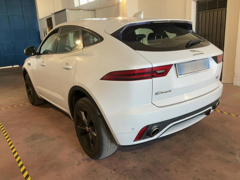 Jaguar E-Pace D150 R-Dynamic S AWD — zdjęcie 3